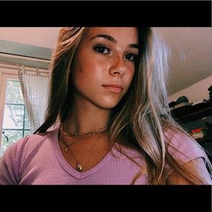 Meet your Posher, Hannah